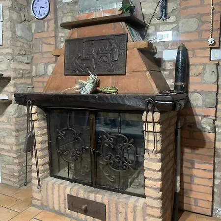 Nyaraló Appartamento Rustico Nonna Maria Valle Del Marecchia *